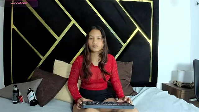 rumy lia online show from March 2026 07:28:01 PM