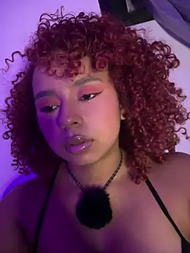 lara curly online show from June 2026 11:49:02 PM