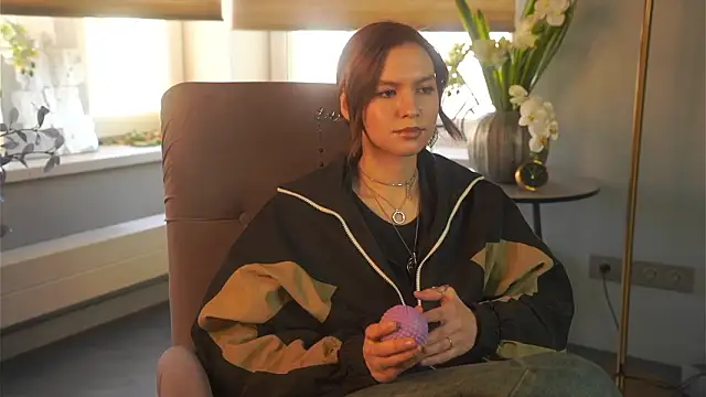 ArleneShry online show from March 2026 10:40:01 AM