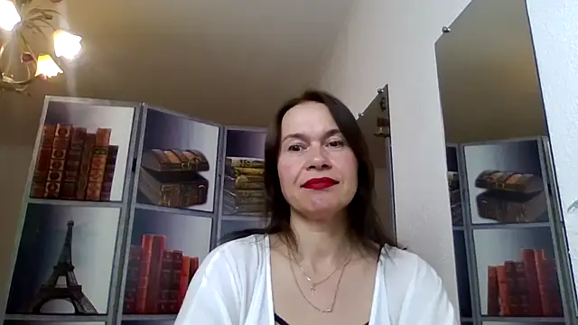 Selena Moo online show from April 2026 08:09:02 AM