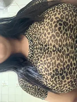 Donna o  online show from April 2026 02:38:02 AM