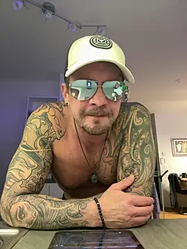 stefhart online show from April 2026 01:00:01 AM