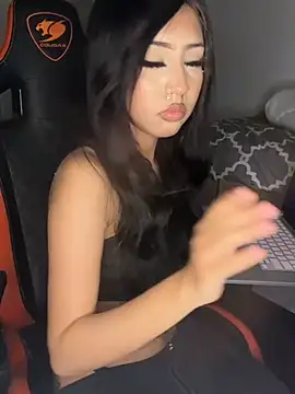 makeDollywet online show from August 2026 01:27:01 PM