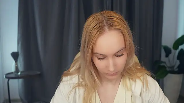 EuraRonchetti online show from March 2026 11:35:01 AM