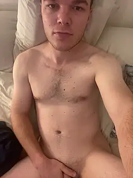 Snapshot of Gerrie75 chatting on March 2026 01:49:02 PM Gerrie75 online show from March 2026 01:49:02 PM