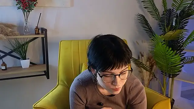 Snapshot of RubieNibbs chatting on March 2026 01:58:02 PM RubieNibbs online show from March 2026 01:58:02 PM