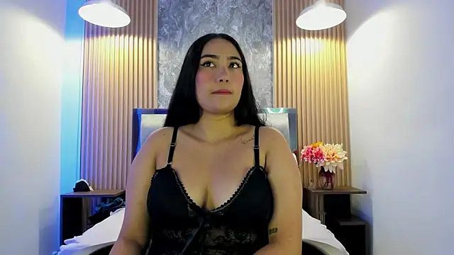 Sulay Kim online show from June 2026 03:16:02 PM