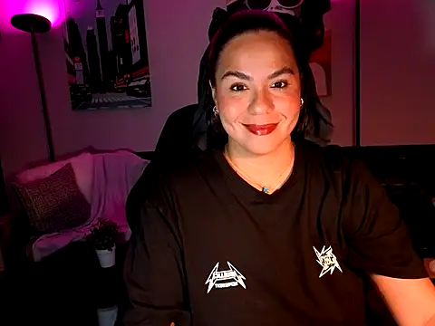 Snapshot of HannaJonns chatting on March 2026 04:40:02 AM HannaJonns online show from March 2026 04:40:02 AM