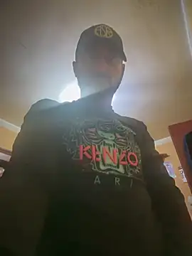 Snapshot of Pepperoma93 chatting on March 2026 04:16:02 AM Pepperoma93 online show from March 2026 04:16:02 AM