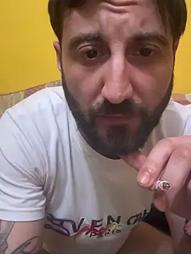 Snapshot of Pepperoma93 chatting on April 2026 12:27:02 AM Pepperoma93 online show from April 2026 12:27:02 AM