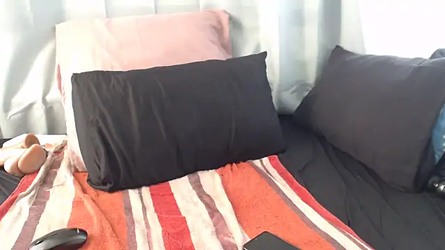 Lucia-boobs online show from July 2026 02:04:02 PM
