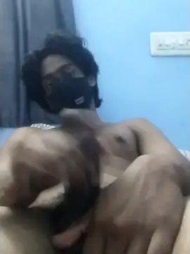 Snapshot of Igcholebhature_lovee chatting on March 2026 12:17:02 PM Igcholebhature lovee online show from March 2026 12:17:02 PM