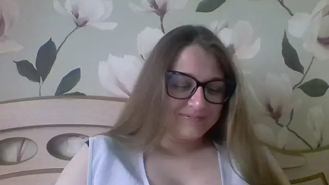 Snapshot of always_forr_you chatting on March 2026 09:42:02 AM always forr you online show from March 2026 09:42:02 AM