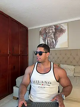 Snapshot of Trevor_vinc chatting on March 2026 02:28:02 PM Trevor vinc online show from March 2026 02:28:02 PM