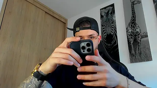 Snapshot of Santos_ramirez1 chatting on July 2026 03:07:02 PM Santos ramirez1 online show from July 2026 03:07:02 PM