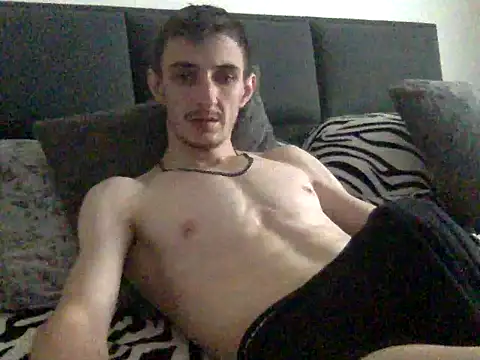 rmarcu01 online show from May 2026 02:46:01 PM