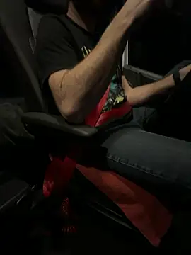 Snapshot of truckcam chatting on March 2026 07:47:01 PM truckcam online show from March 2026 07:47:01 PM