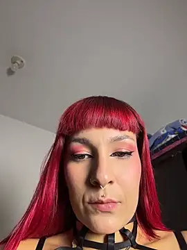 Amelie-RedHoney online show from June 2026 10:59:02 PM