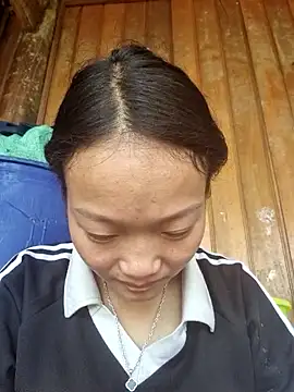 Jolinie online show from May 2026 01:57:16 AM