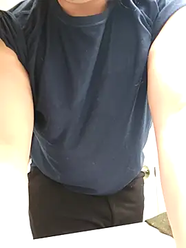 Snapshot of HardMusician chatting on March 2026 10:02:02 PM HardMusician online show from March 2026 10:02:02 PM