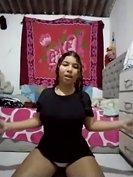 Snapshot of tiana_04 chatting on March 2026 03:06:02 AM tiana 04 online show from March 2026 03:06:02 AM