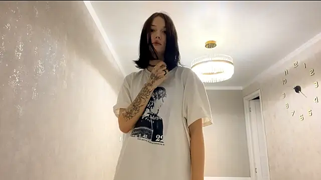 LinHebron online show from March 2026 12:42:02 PM