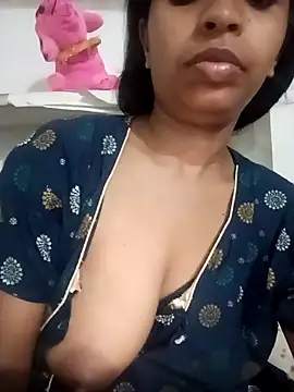 bannerjeesneha20 online show from March 2026 06:52:01 PM