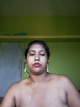 bannerjeesneha20 online show from May 2026 04:07:02 AM