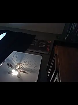 wesstfine online show from April 2026 10:22:02 PM