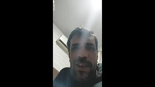 Snapshot of VladTepeslll chatting on April 2026 07:46:01 AM VladTepeslll online show from April 2026 07:46:01 AM