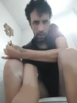 VladTepeslll online show from May 2026 04:15:02 PM