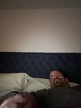 whitelioncody online show from April 2026 05:21:02 AM
