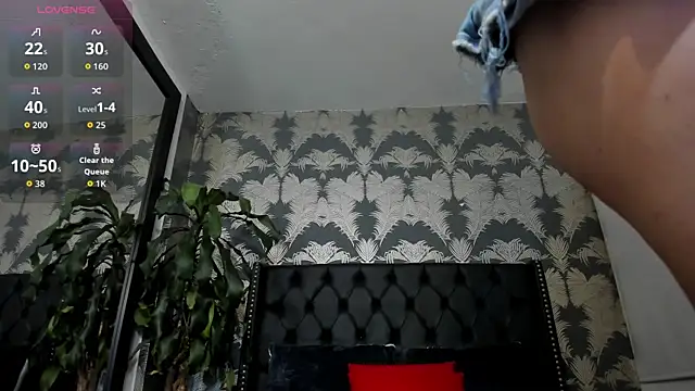 Pamela di angelo online show from April 2026 10:23:02 PM