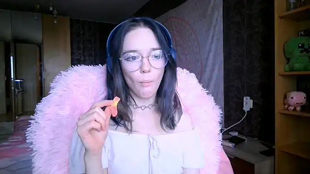 baby onface online show from April 2026 08:45:01 AM