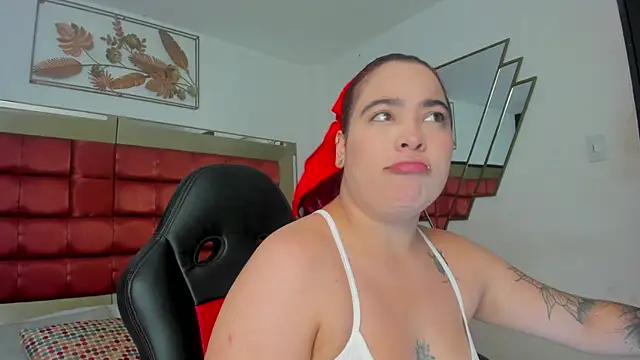 AfroditaVega  online show from April 2026 05:43:02 PM