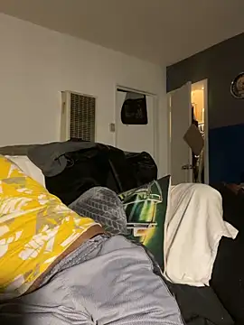 Seananthan6969 online show from April 2026 10:57:02 AM