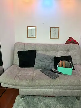 CharlotteCopper  online show from May 2026 10:00:01 AM