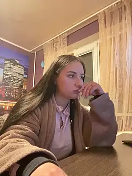 Avellya online show from April 2026 09:26:02 PM