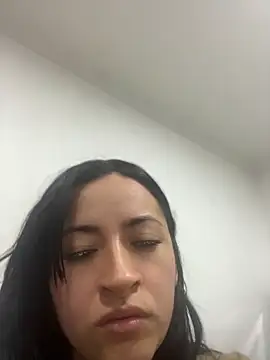 kimberly peter online show from April 2026 01:02:02 PM