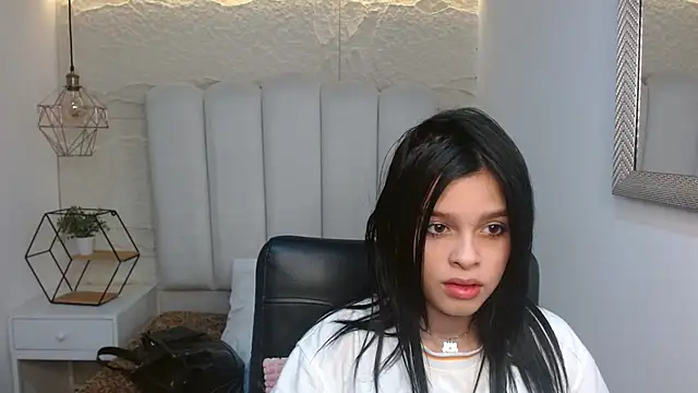 mia velvetk online show from April 2026 03:07:02 AM
