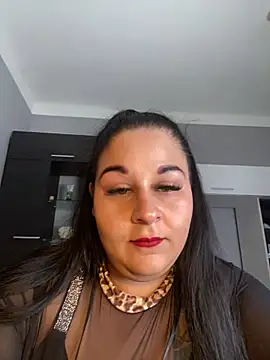 Szandra26 online show from April 2026 12:13:01 PM