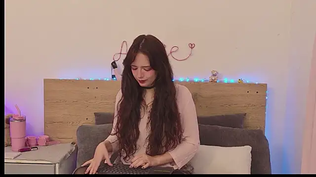 Sweet Alice S online show from May 2026 09:03:02 AM