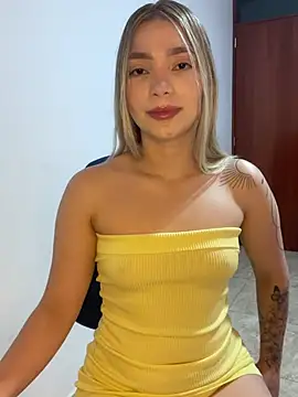 Snapshot of Catalina_bel chatting on July 2026 04:19:01 AM Catalina bel online show from July 2026 04:19:01 AM