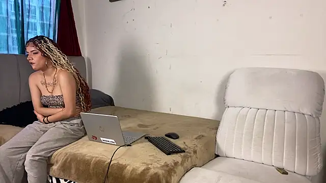 perceo and saddie online show from May 2026 08:03:02 PM