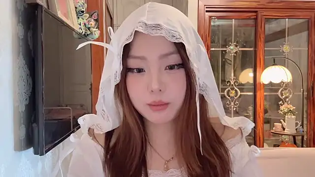 thelittlexx online show from April 2026 07:22:02 AM