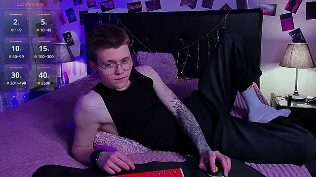 Thomas Norton online show from May 2026 09:13:01 PM