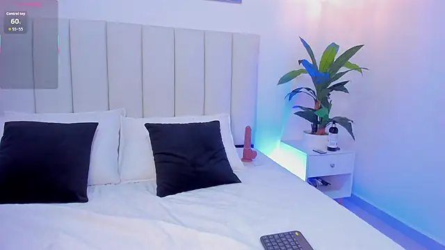 Megan Brunette2 online show from April 2026 11:13:02 PM