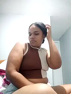 sexybronwgirl online show from April 2026 09:51:02 AM