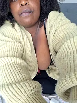 Snapshot of Sheryl007 chatting on April 2026 02:22:01 PM Sheryl007 online show from April 2026 02:22:01 PM