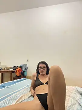 kimberlysnow11 online show from May 2026 03:04:02 AM